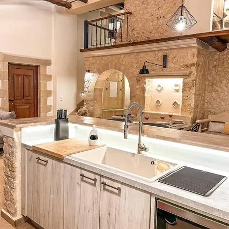 Βίλα Recluso-3 Bd Luxury Country Villa, Huge Heated Pool With Hydromassage, Individual Bbq & Large Yard, Mountain View