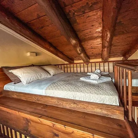 Βίλα Recluso-3 Bd Luxury Country Villa, Huge Heated Pool With Hydromassage, Individual Bbq & Large Yard, Mountain View Μαλάξα
